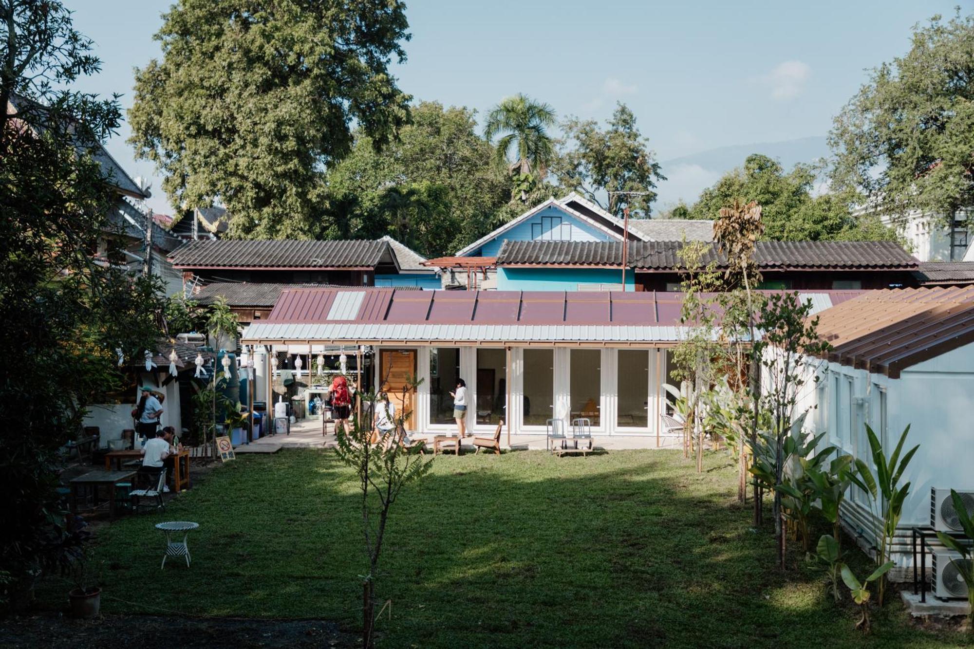 The Yard Hostel Chiang Mai Esterno foto