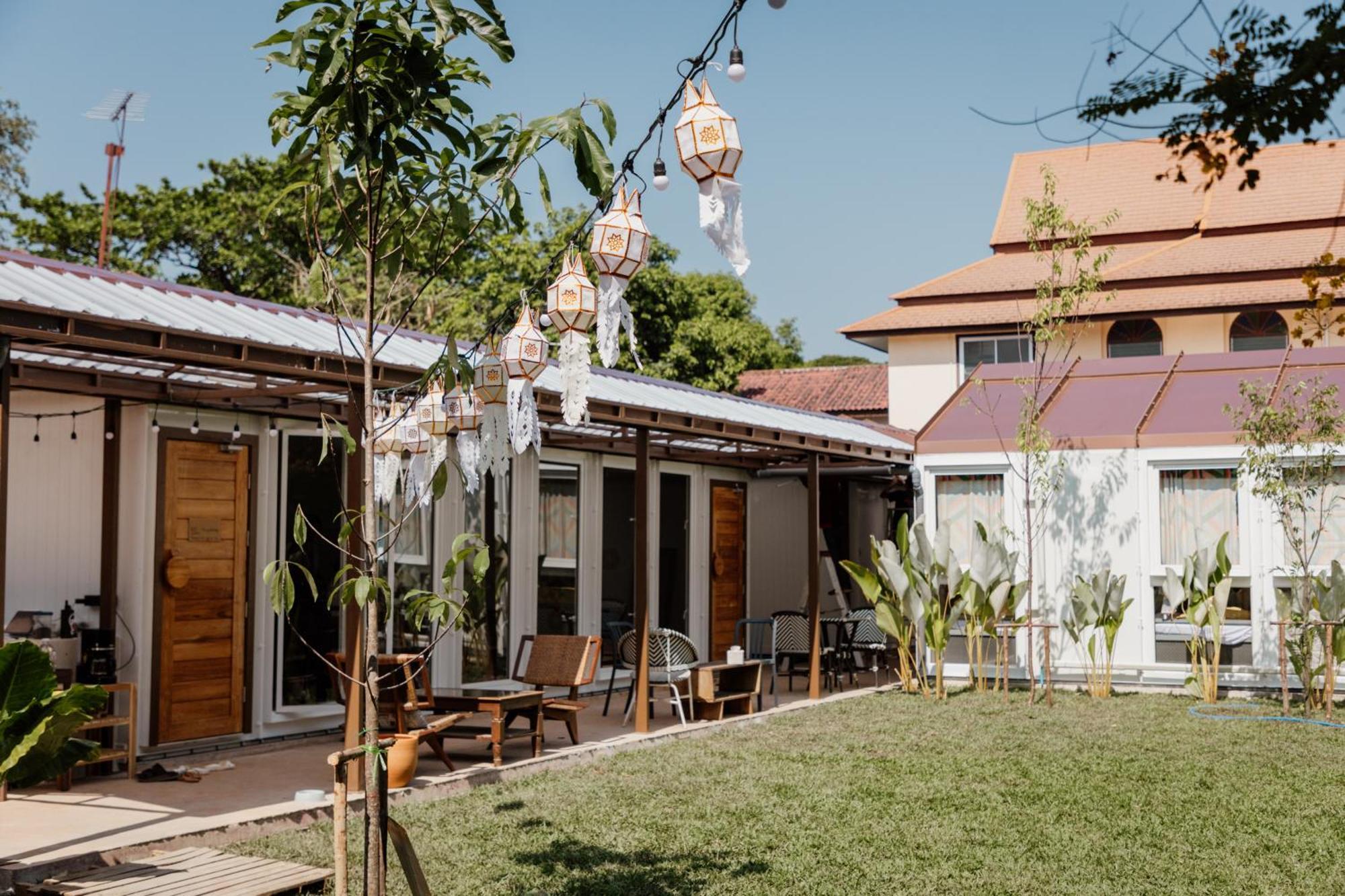 The Yard Hostel Chiang Mai Esterno foto