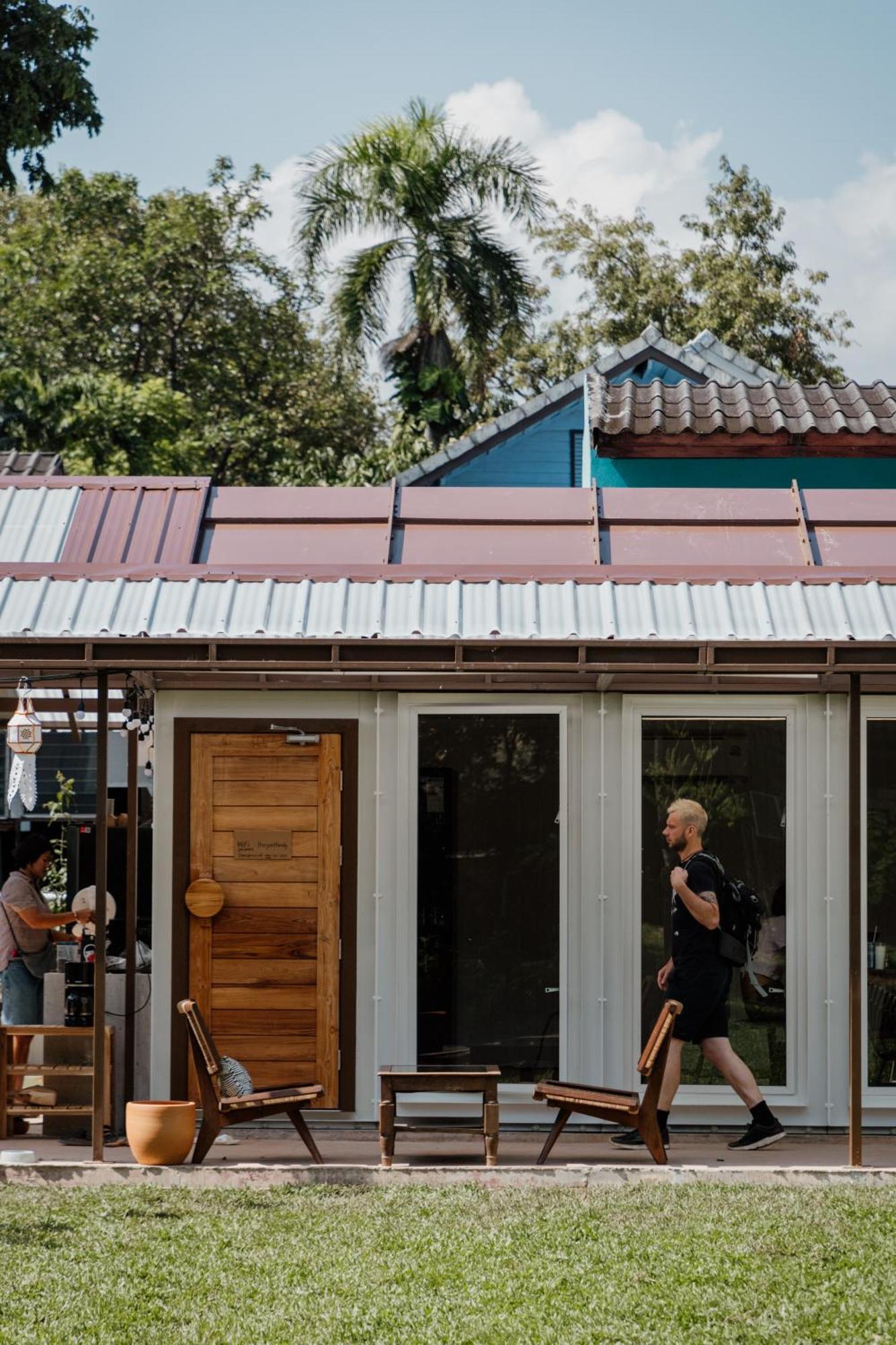 The Yard Hostel Chiang Mai Esterno foto
